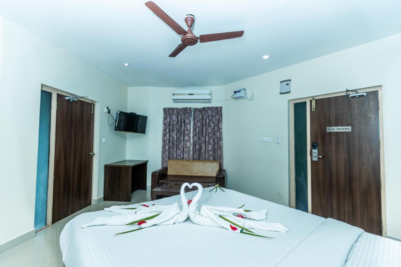 Lamel Cove Beach Resort Pondicherry Exterior foto